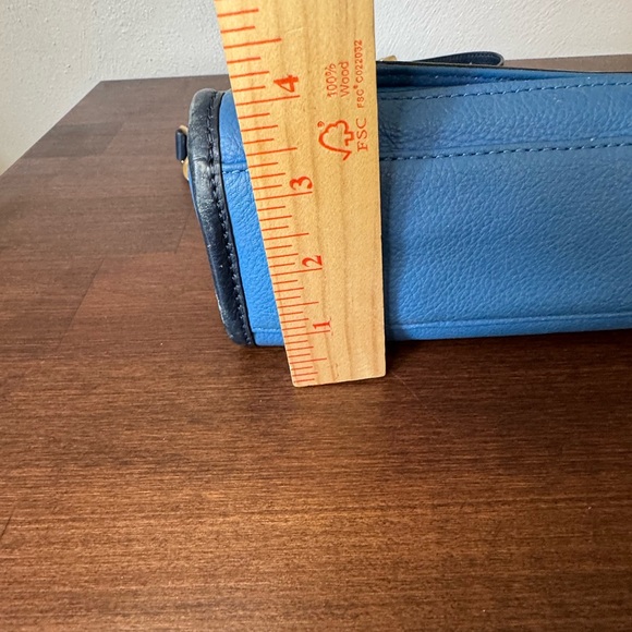 Michael Kors blue crossbody bag - Picture 13 of 15